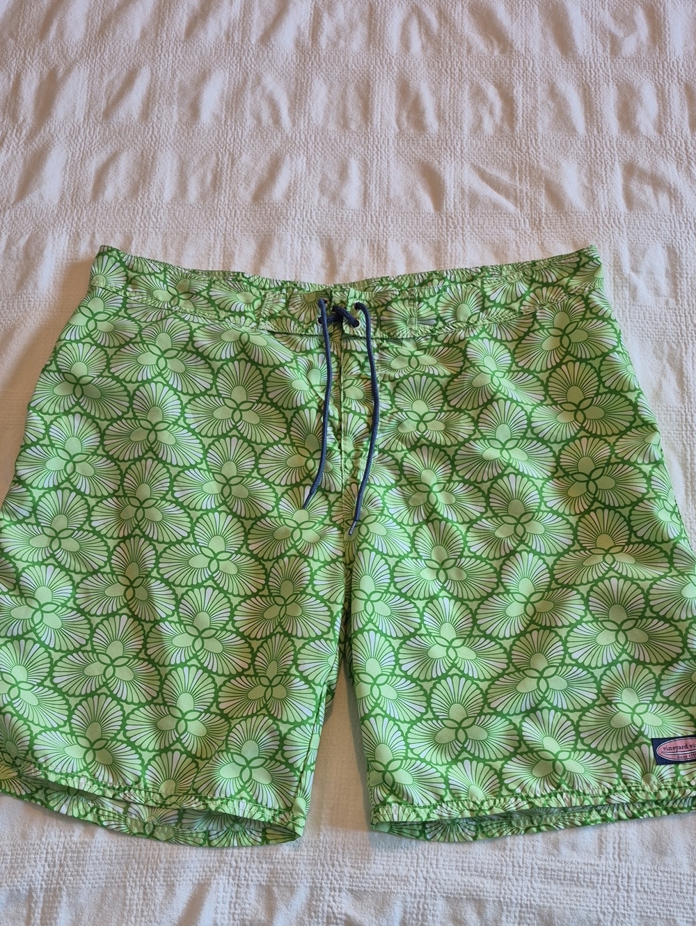 Vineyard Vines men's 40 Green Board Shorts Swim Trunks VGUC